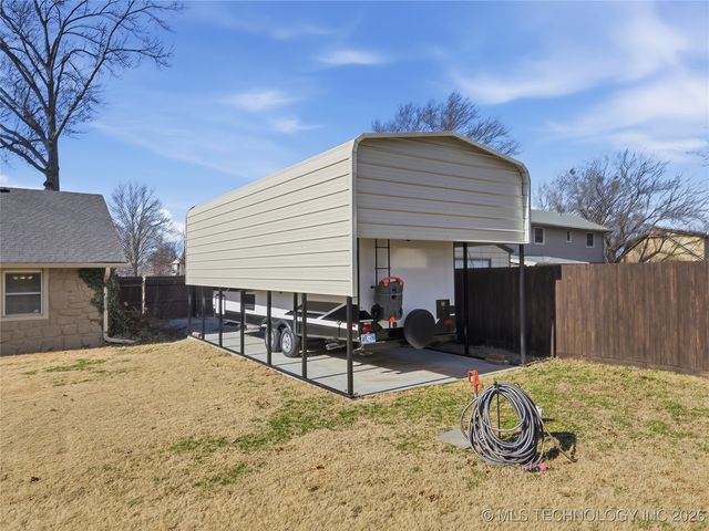 7675 S 260th East Avenue, Broken Arrow, OK 74014