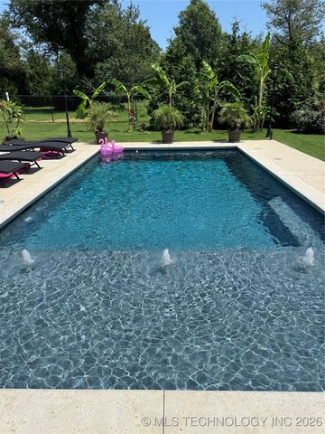 7675 S 260th East Avenue, Broken Arrow, OK 74014