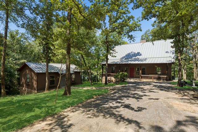 275 S Park Road, Scroggins, TX 75480
