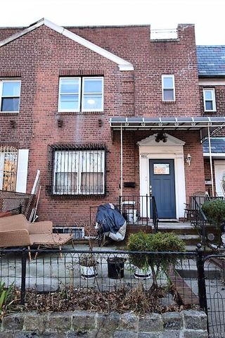 42-10 50th Avenue 2f, Woodside, NY 11377