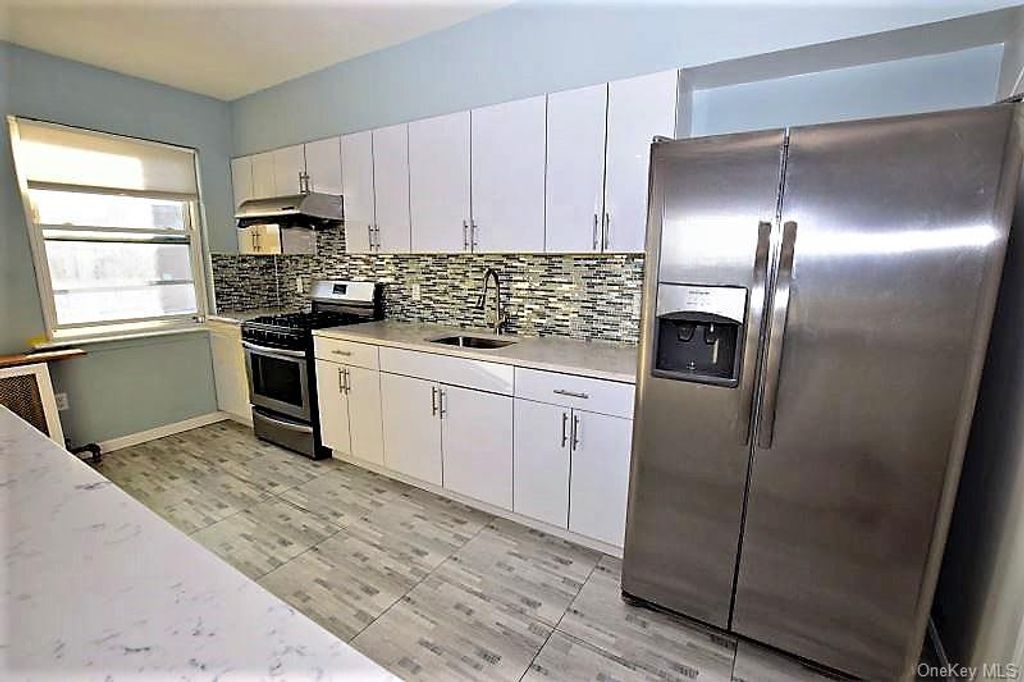 42-10 50th Avenue 2f, Woodside, NY 11377