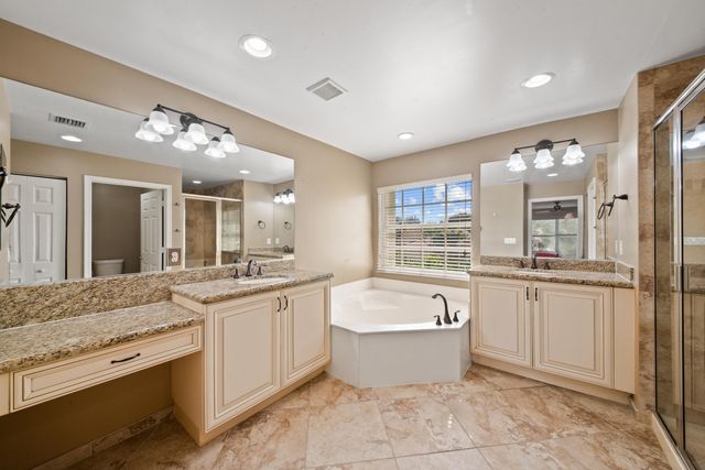 7865 Jewelwood Drive, Boynton Beach, FL 33437