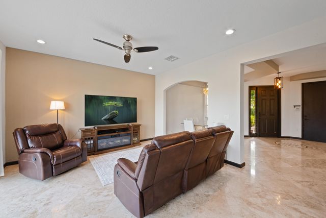 7865 Jewelwood Drive, Boynton Beach, FL 33437