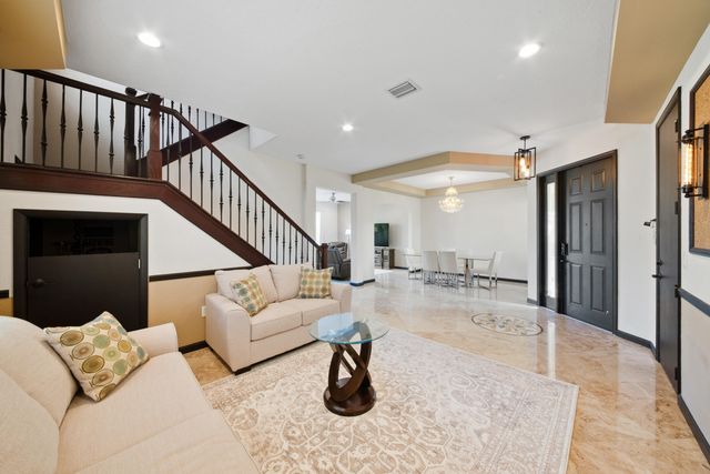 7865 Jewelwood Drive, Boynton Beach, FL 33437