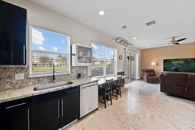 7865 Jewelwood Drive, Boynton Beach, FL 33437