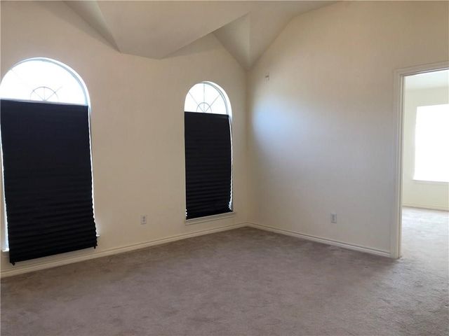 11712 Pheasant Creek Drive, Fort Worth, TX 76244