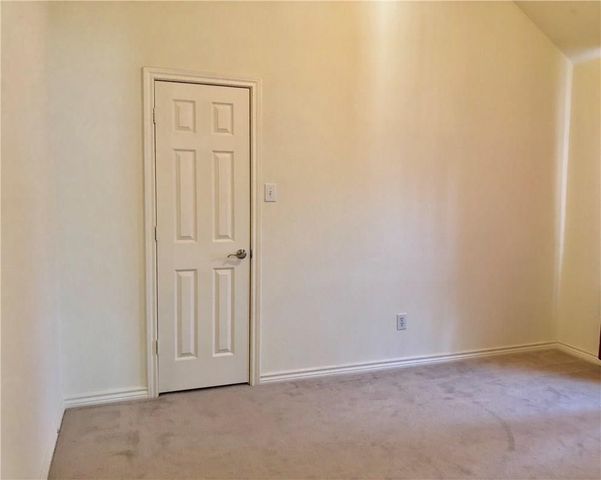 11712 Pheasant Creek Drive, Fort Worth, TX 76244