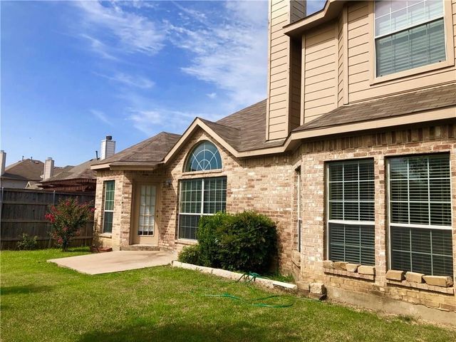 11712 Pheasant Creek Drive, Fort Worth, TX 76244