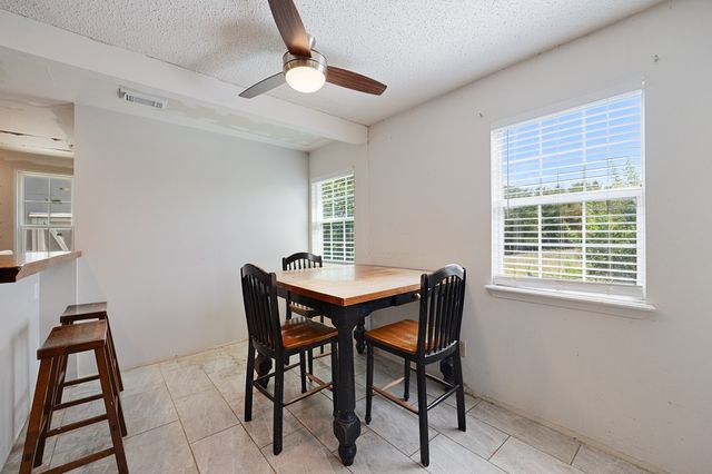 13905 Debbie Lane, Quinlan, TX 75474