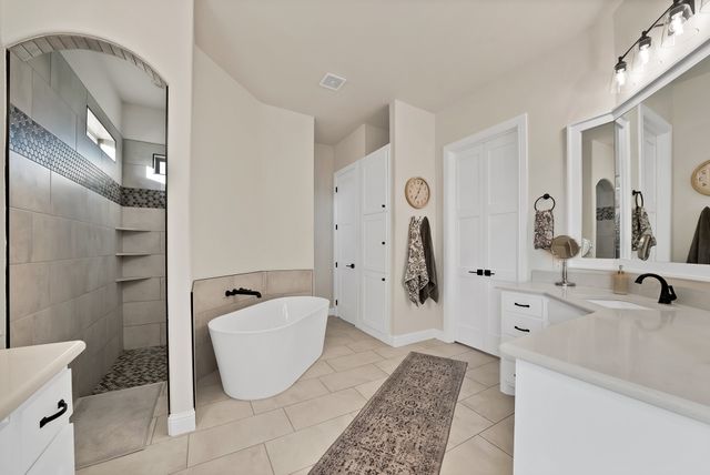 3076 Infinity Drive, Weatherford, TX 76087