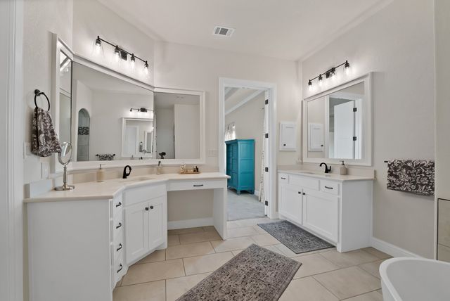 3076 Infinity Drive, Weatherford, TX 76087