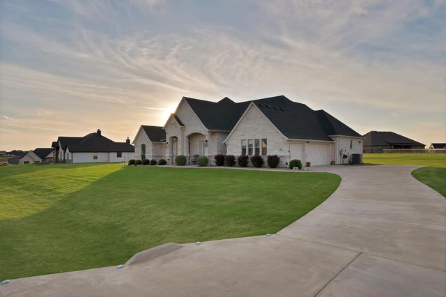 3076 Infinity Drive, Weatherford, TX 76087