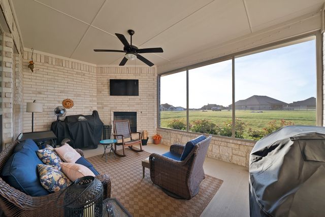 3076 Infinity Drive, Weatherford, TX 76087