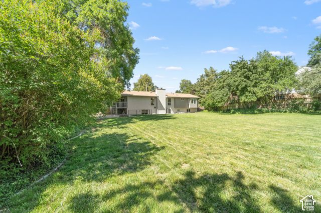 2096 E LINDEN CIR, Holladay, UT 84121