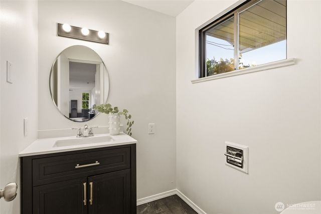 622 SW Othello Street, Seattle, WA 98106