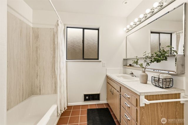 622 SW Othello Street, Seattle, WA 98106