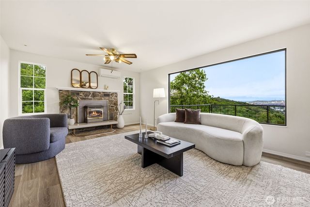 622 SW Othello Street, Seattle, WA 98106