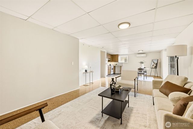 622 SW Othello Street, Seattle, WA 98106