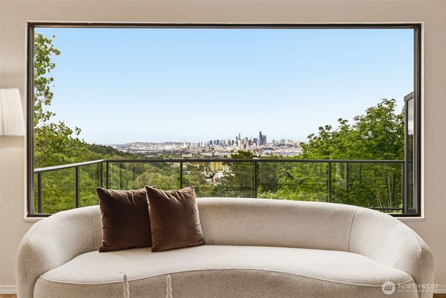 622 SW Othello Street, Seattle, WA 98106