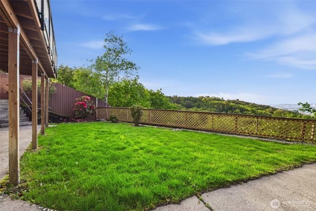 622 SW Othello Street, Seattle, WA 98106