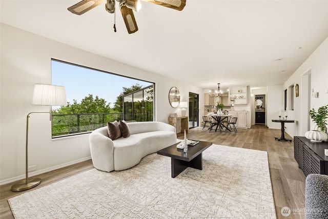 622 SW Othello Street, Seattle, WA 98106
