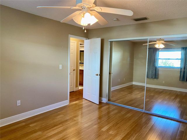 1601 W DORCHESTER DRIVE, Palm Harbor, FL 34684