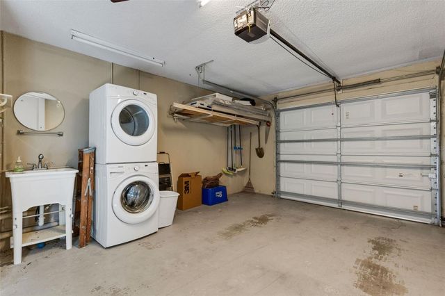 1601 W DORCHESTER DRIVE, Palm Harbor, FL 34684