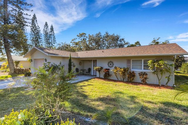 1601 W DORCHESTER DRIVE, Palm Harbor, FL 34684