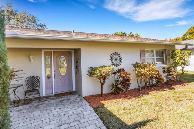 1601 W DORCHESTER DRIVE, Palm Harbor, FL 34684