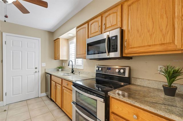 1601 W DORCHESTER DRIVE, Palm Harbor, FL 34684