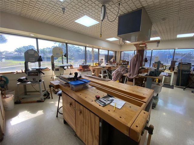 1601 W DORCHESTER DRIVE, Palm Harbor, FL 34684