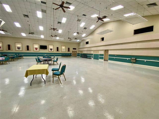 1601 W DORCHESTER DRIVE, Palm Harbor, FL 34684