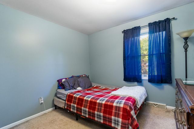 4092 Westover Drive, Crown Point, IN 46307