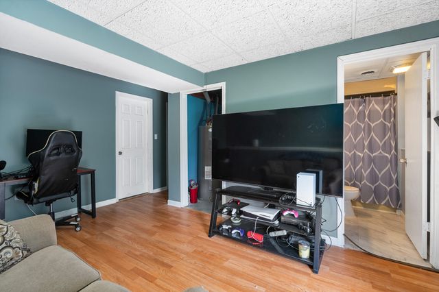 4092 Westover Drive, Crown Point, IN 46307