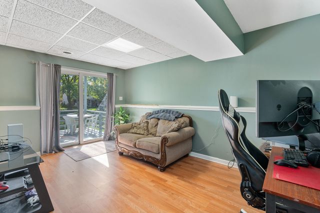 4092 Westover Drive, Crown Point, IN 46307