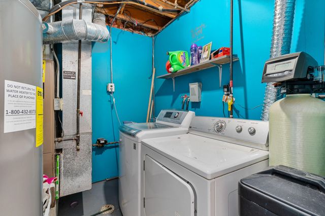 4092 Westover Drive, Crown Point, IN 46307