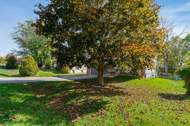 4092 Westover Drive, Crown Point, IN 46307