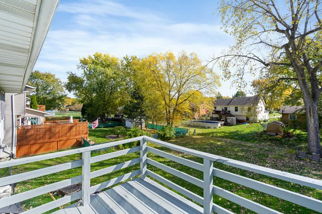 4092 Westover Drive, Crown Point, IN 46307