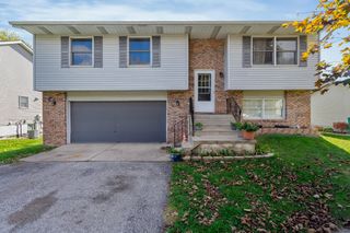 4092 Westover Drive, Crown Point, IN 46307