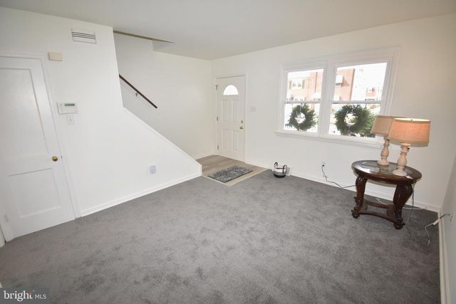 76 W 4TH ST, Burlington, NJ 08016