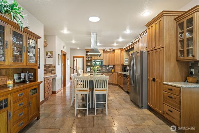 19 Cobb Court, Malaga, WA 98828