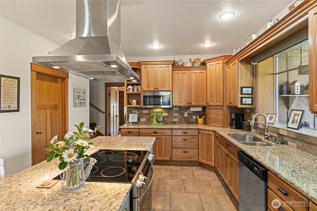 19 Cobb Court, Malaga, WA 98828