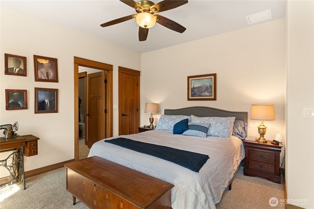 19 Cobb Court, Malaga, WA 98828