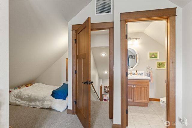 19 Cobb Court, Malaga, WA 98828