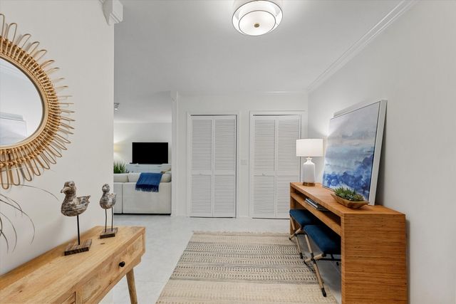 17166 Waterbend Drive 111, Jupiter, FL 33477