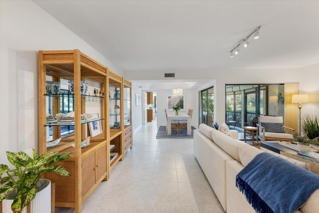 17166 Waterbend Drive 111, Jupiter, FL 33477