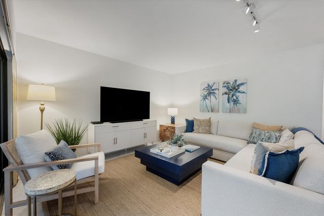 17166 Waterbend Drive 111, Jupiter, FL 33477