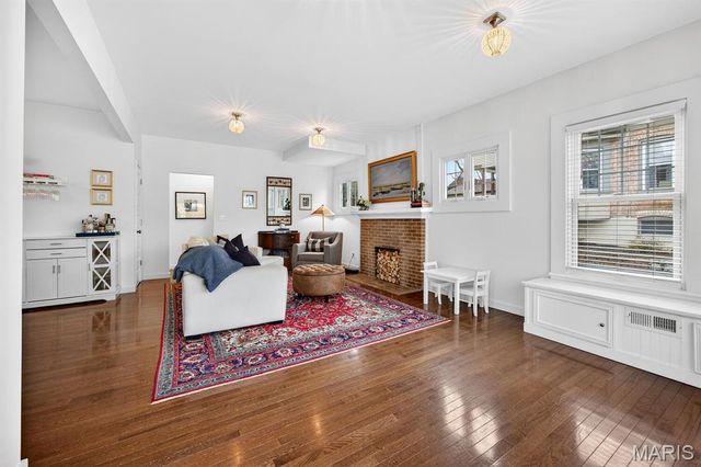 412 Greeley Avenue, Webster Groves, MO 63119