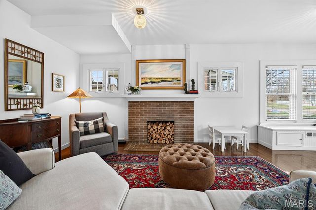 412 Greeley Avenue, Webster Groves, MO 63119