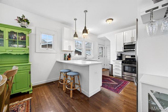 412 Greeley Avenue, Webster Groves, MO 63119